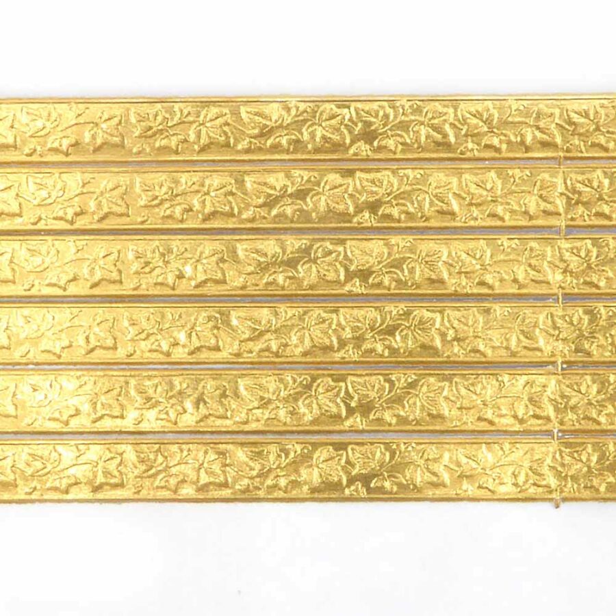 Papierborte in gold und geprägt für Krüllarbeiten